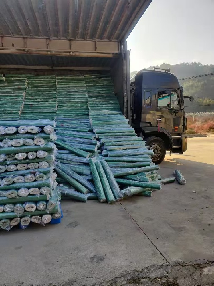 地面保护膜在工装项目中的关键作用与选型要点